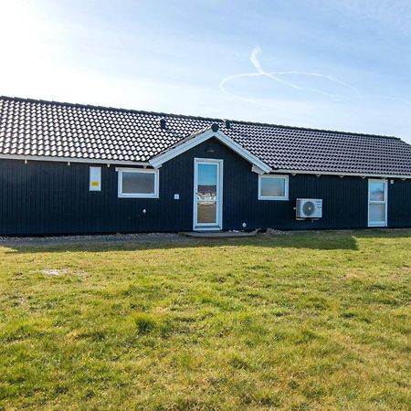 10 Person Holiday Home In Harbo Re Harboor Exterior photo